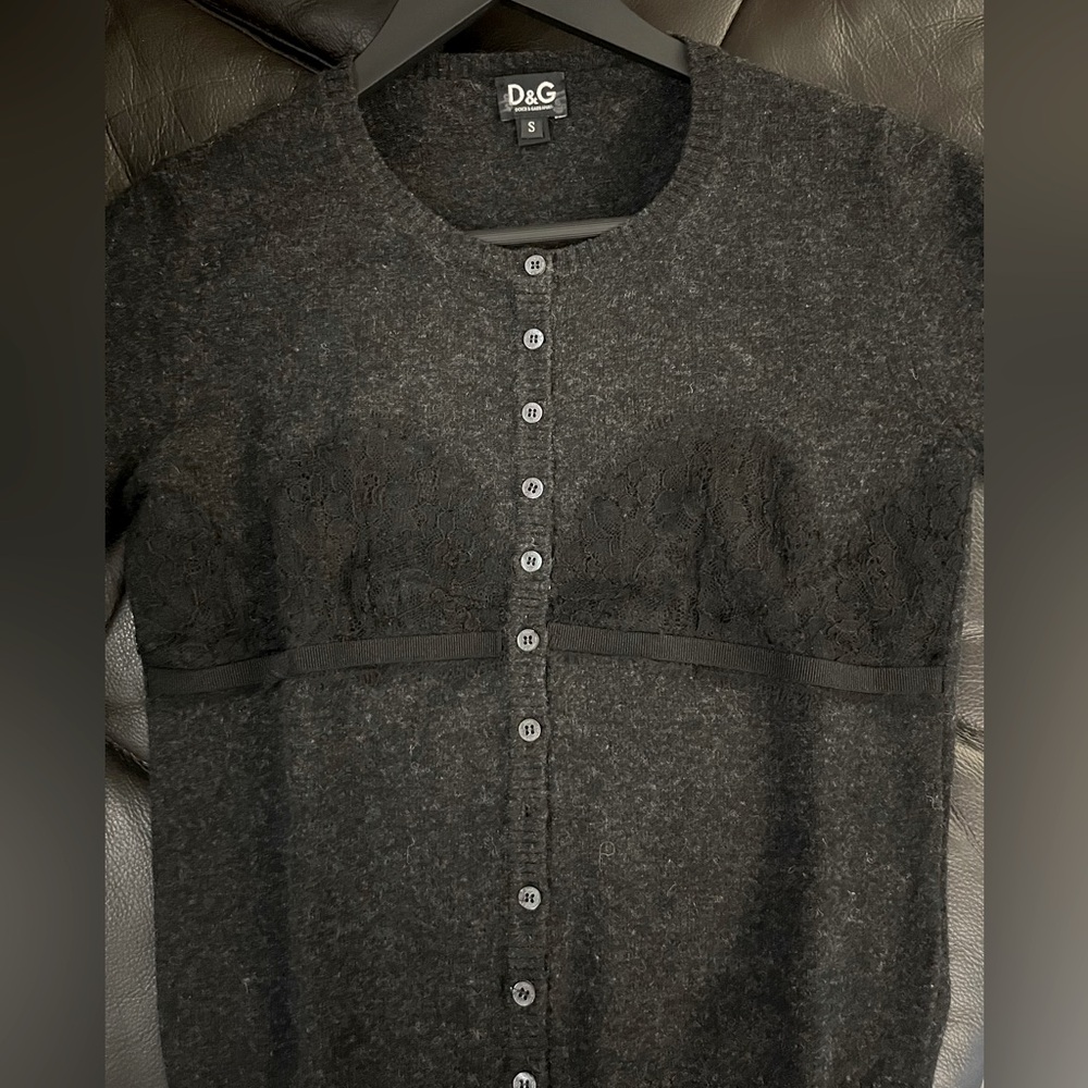 New D&G Dolce & Gabbanas Dark Grey Wool Knit Cardigan Black Lace S Made in Italy